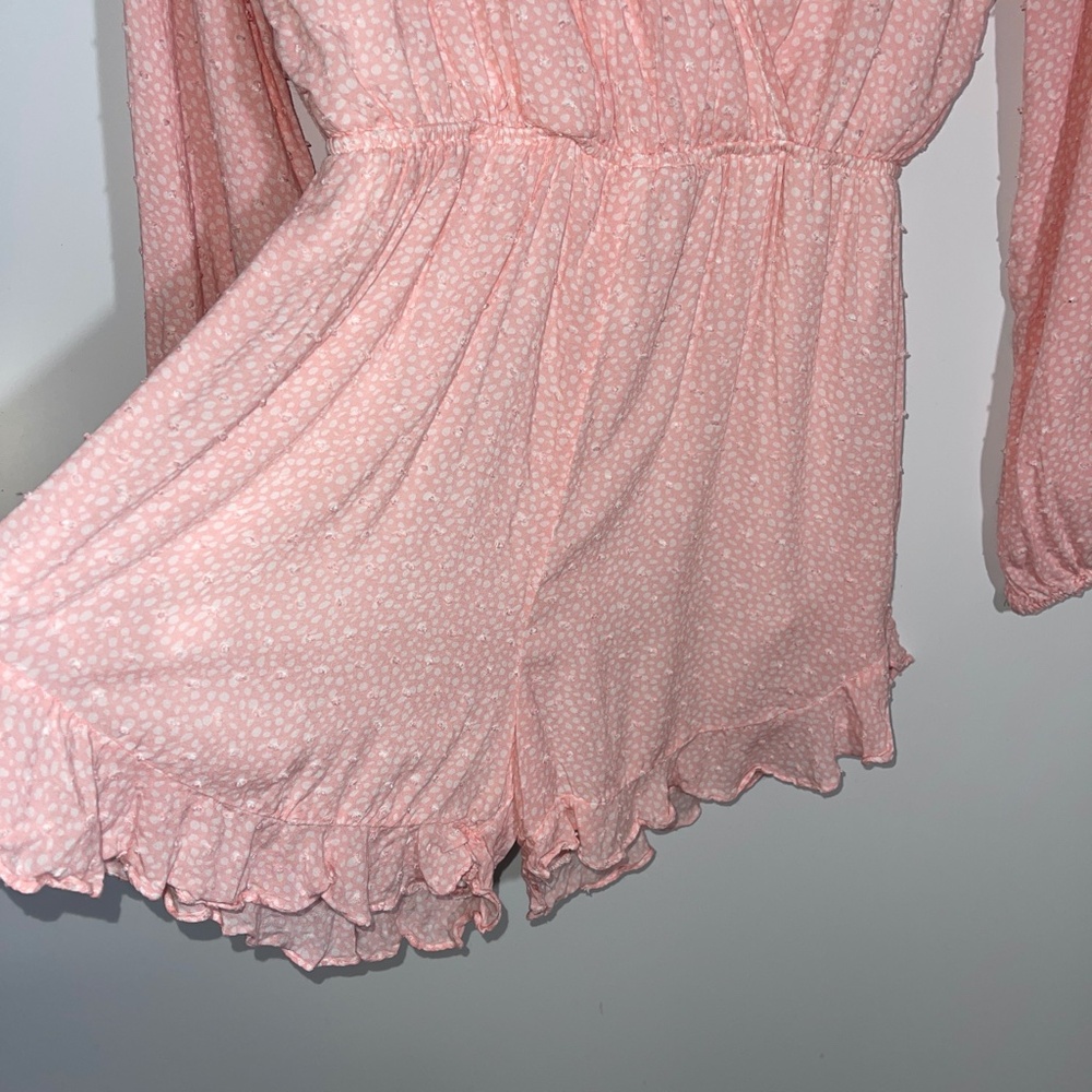 Romper long sleeve shorts V-neck Peach Love California Size‎ Small - Picture 4 of 7